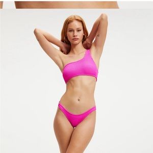 Good American Swim Top